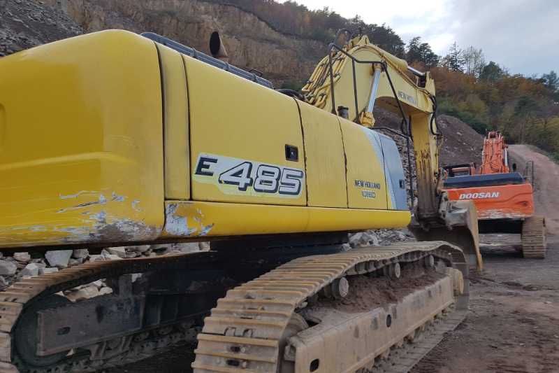 OmecoHub - Immagine NEW HOLLAND E485